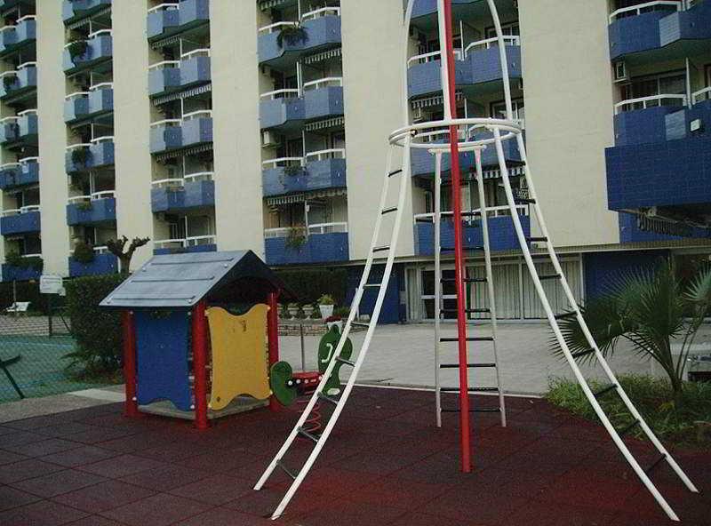 Rentalmar Alboran Apartments Salou Extérieur photo