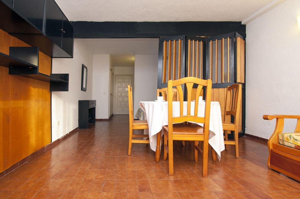 Rentalmar Alboran Apartments Salou Extérieur photo