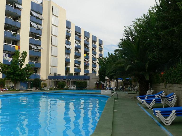 Rentalmar Alboran Apartments Salou Extérieur photo